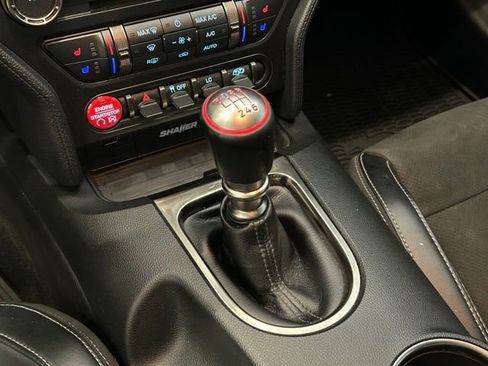 Used 2017 Ford Mustang Shelby GT350 image 33