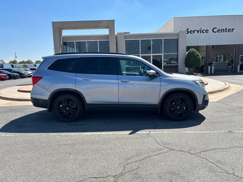 Used 2022 Honda Pilot Special Edition image 4