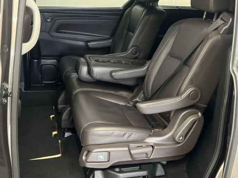 Used 2018 Honda Odyssey Elite image 23