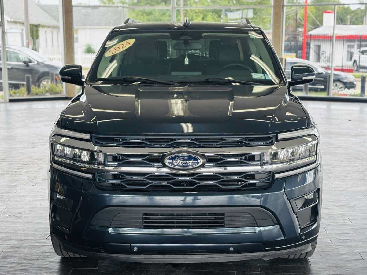 Used 2024 Ford Expedition Max XLT AWD/4WD image 18