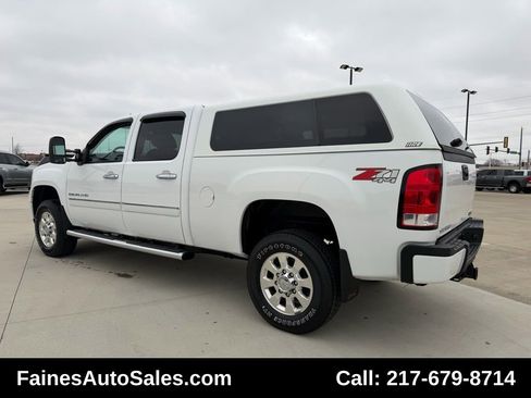Used 2014 GMC Sierra 3500 Denali w/ Snow Plow Prep Package image 6