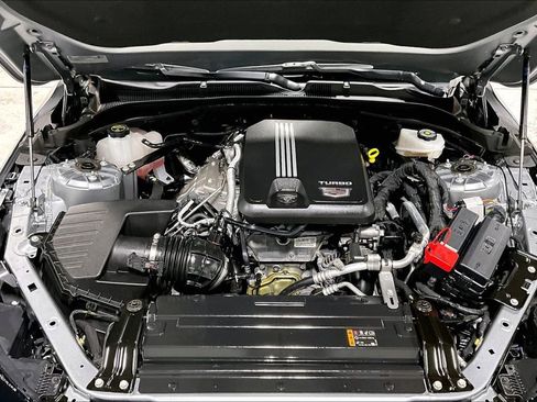 Used 2025 Cadillac CT4 Luxury RWD image 12