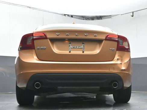 Used 2012 Volvo S60 T5 FWD image 36