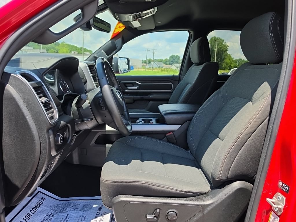 Used 2023 RAM 1500 Big Horn AWD/4WD image 16