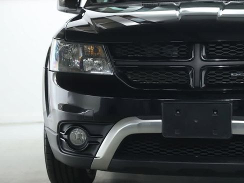 Used 2017 Dodge Journey Crossroad w/ Popular Equipment Group image 6