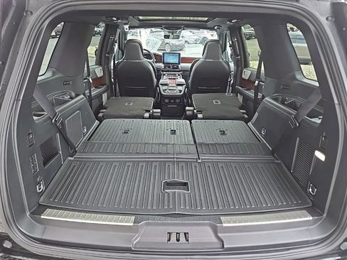 Used 2021 Lincoln Navigator Reserve AWD/4WD image 62