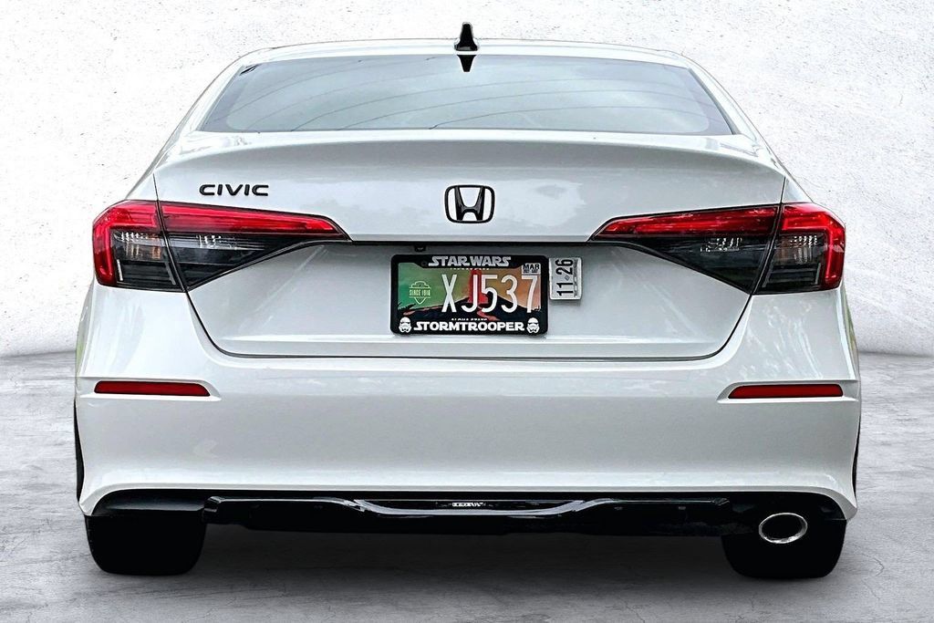 Used 2023 Honda Civic Sport image 4