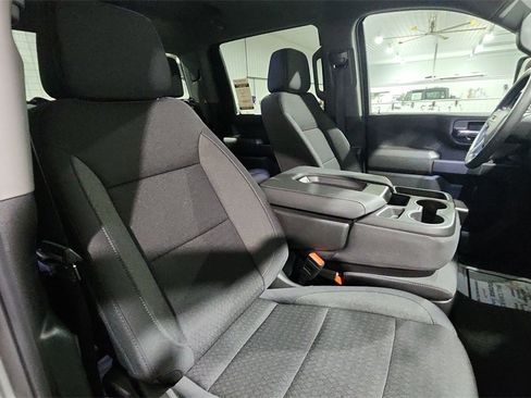 Used 2025 Chevrolet Silverado 2500 Custom w/ Custom Convenience Package image 28