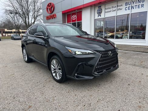 Used 2023 Lexus NX 350h AWD w/ Premium Package image 7
