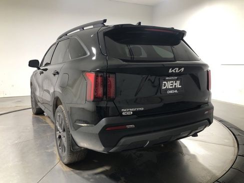 Certified 2023 Kia Sorento X-Line EX image 5