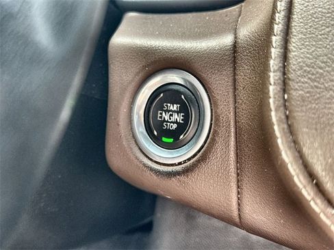 Used 2021 Chevrolet Tahoe High Country image 37