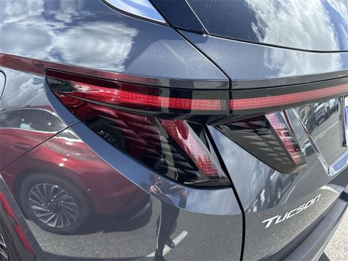 New 2026 Hyundai Tucson Limited image 16