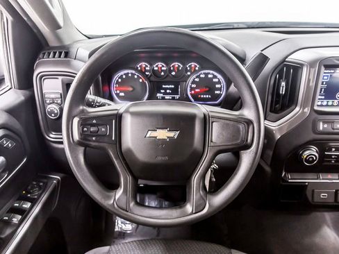 Used 2019 Chevrolet Silverado 1500 Custom w/ Infotainment Package RWD image 22
