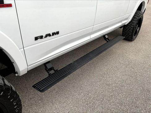 Used 2024 RAM 2500 Limited AWD/4WD image 49