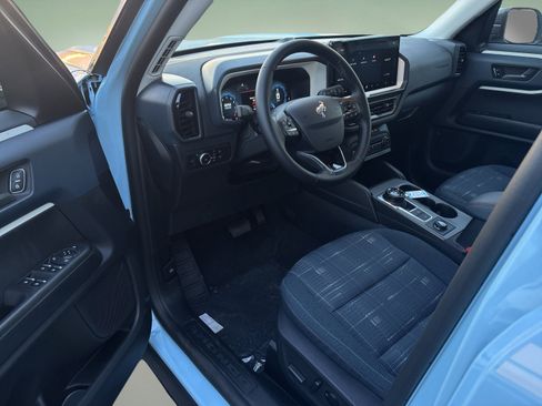 New 2025 Ford Bronco Sport Heritage w/ Convenience Package AWD/4WD image 18