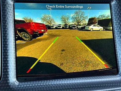 Used 2019 Dodge Challenger SRT Hellcat image 27