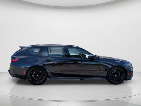 New 2026 BMW M5 Touring image 4