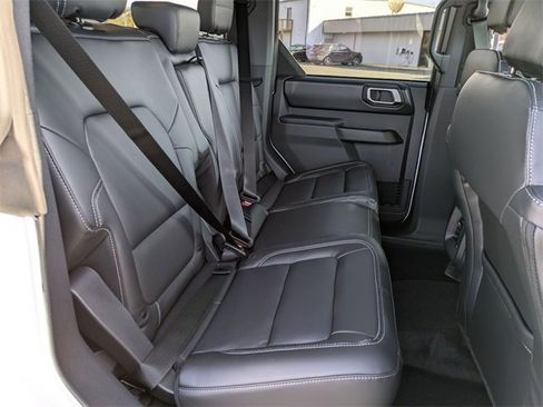 New 2025 Ford Bronco Outer Banks image 37