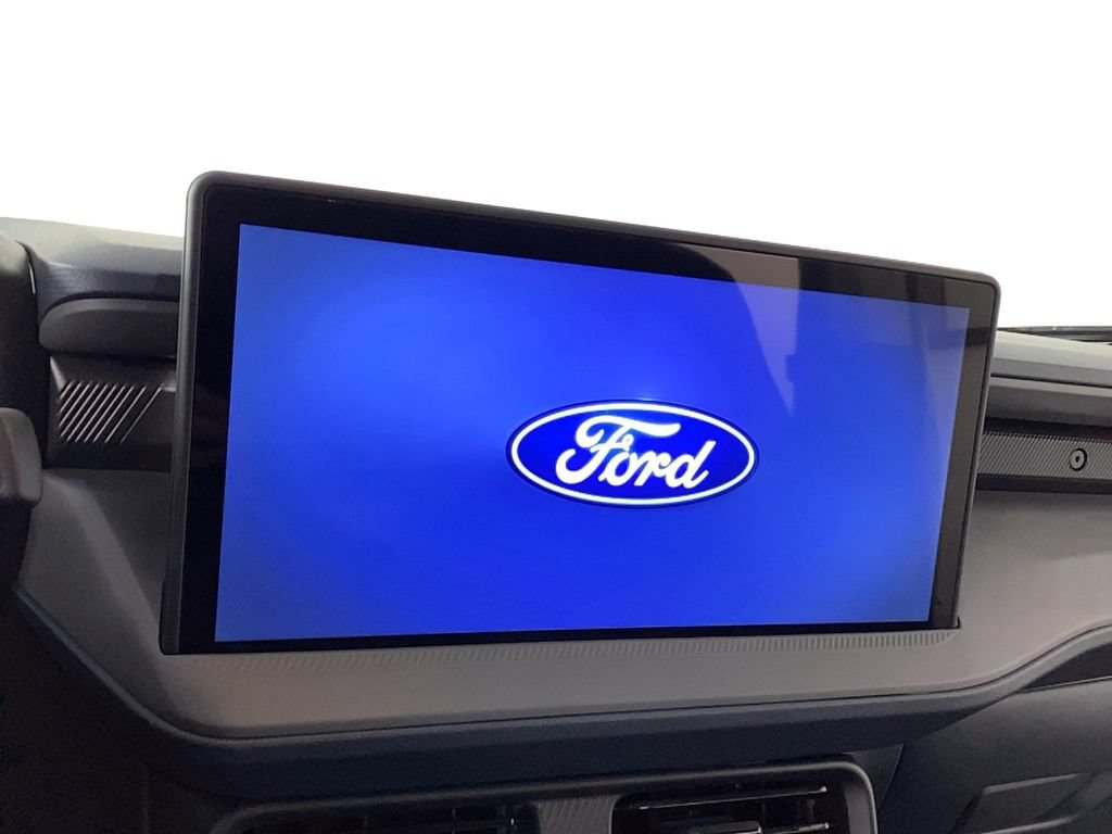 Used 2025 Ford Maverick Lariat w/ Black Appearance Package AWD/4WD image 27