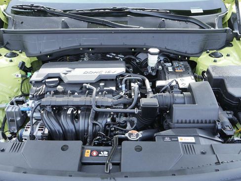 New 2026 Hyundai Kona SE image 18