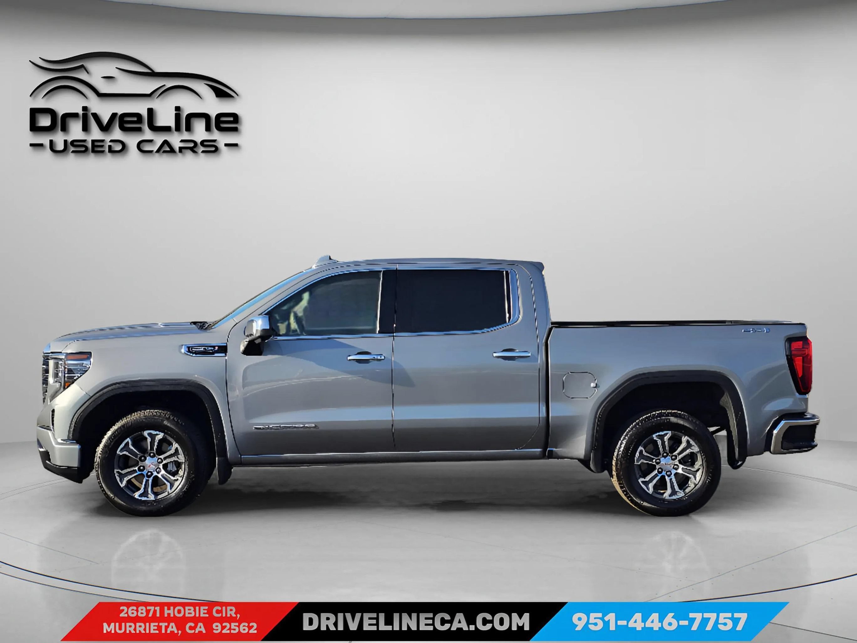 Used 2024 GMC Sierra 1500 SLT AWD/4WD image 12