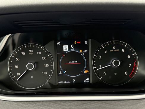 Used 2020 Land Rover Range Rover Evoque S image 13