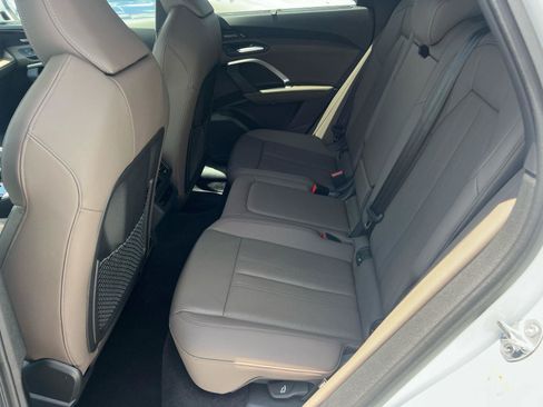 Certified 2025 Audi Q5 Premium Plus w/ Premium Plus AWD/4WD image 22