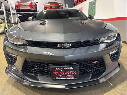 Used 2018 Chevrolet Camaro SS RWD image 66