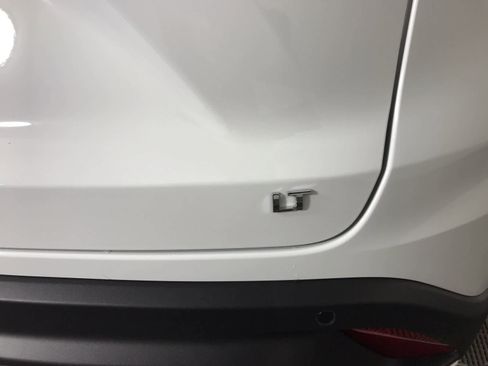 New 2026 Chevrolet Trax LT image 15