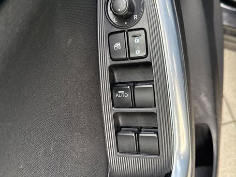 Used 2015 MAZDA CX-5 Touring image 8