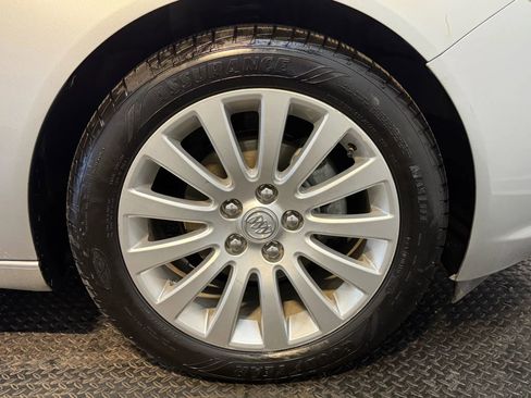 Used 2011 Buick Regal CXL FWD image 25