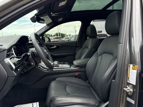 Used 2025 Audi Q7 3.0T Prestige image 28