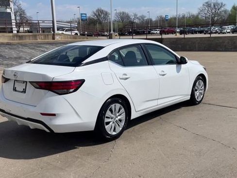 Used 2022 Nissan Sentra S FWD image 8