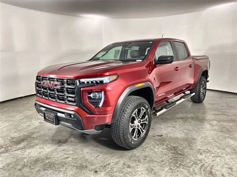 Certified 2023 GMC Canyon AT4 image 4