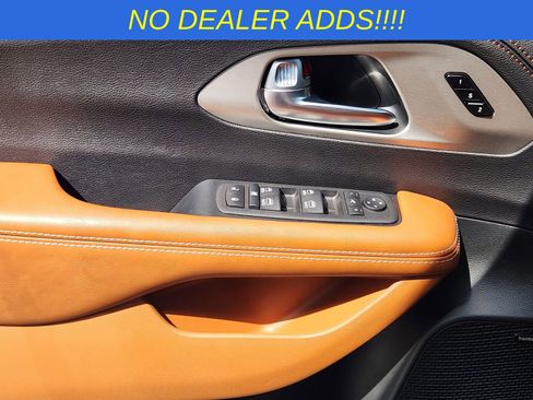 New 2026 Chrysler Pacifica Pinnacle w/ Trailer Tow Group image 20