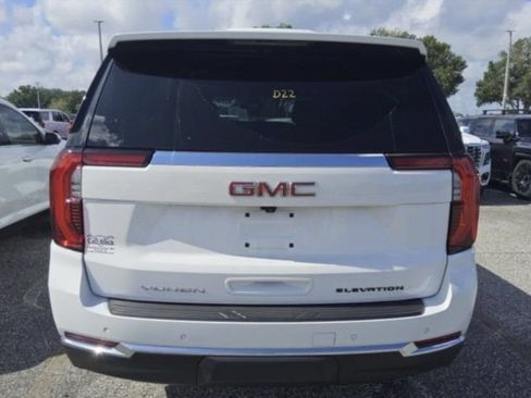 Used 2025 GMC Yukon Elevation RWD image 5