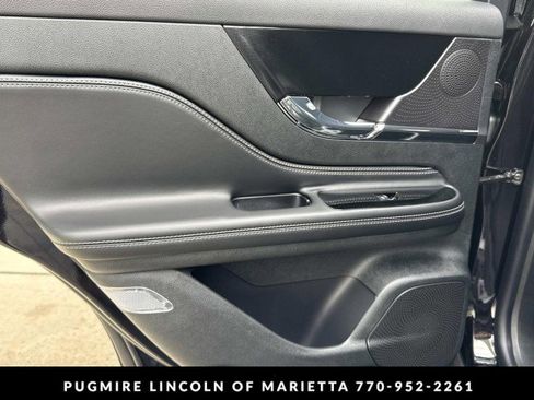 New 2026 Lincoln Corsair Premiere image 22