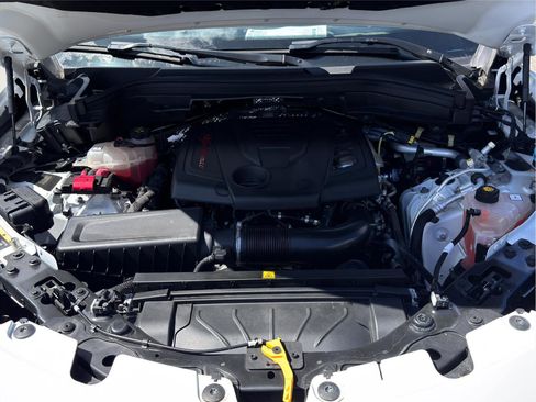 Used 2022 Alfa Romeo Stelvio Ti image 21