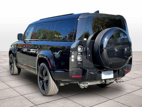 New 2025 Land Rover Defender 130 V8 image 3