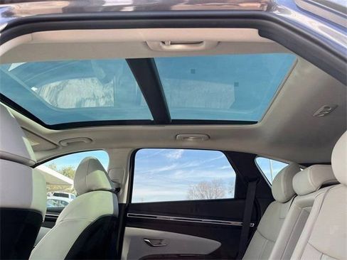 Used 2023 Hyundai Tucson Limited image 22