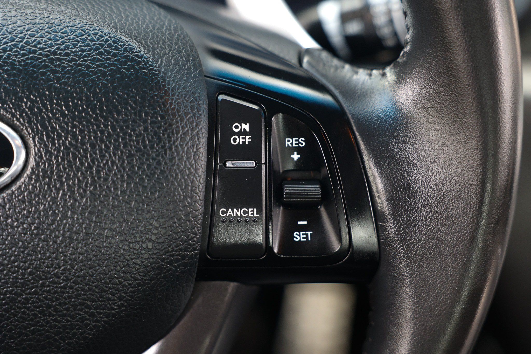 Used 2013 Kia Optima SX w/ Limited Pkg FWD image 32