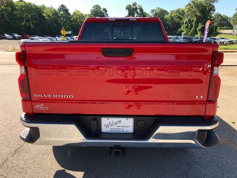Used 2023 Chevrolet Silverado 1500 LT w/ Convenience Package II image 5