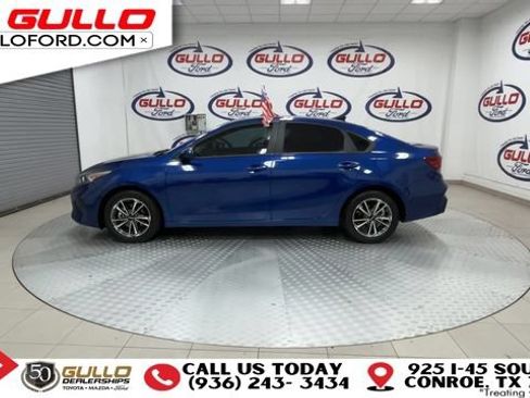 Used 2023 Kia Forte LXS FWD image 5