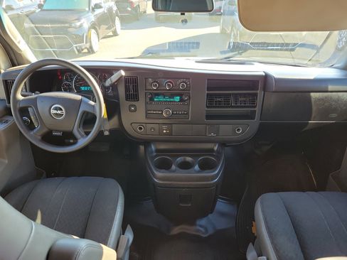 Used 2020 GMC Savana 2500 w/ Driver Convenience Package image 14