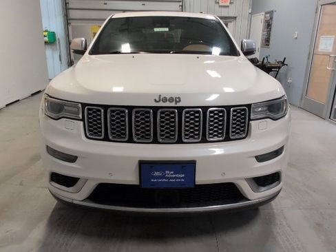 Used 2017 Jeep Grand Cherokee Summit image 8