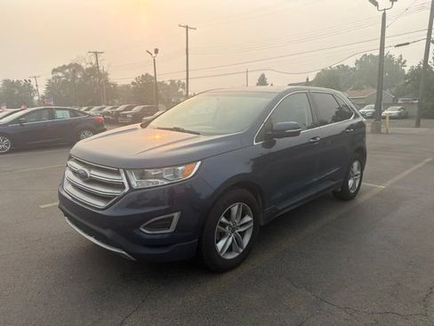 Used 2017 Ford Edge SEL FWD image 3