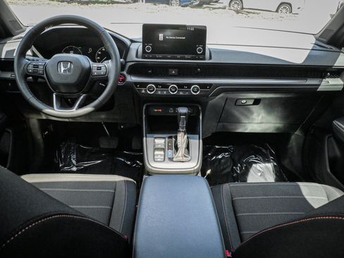 Used 2024 Honda CR-V Sport image 28