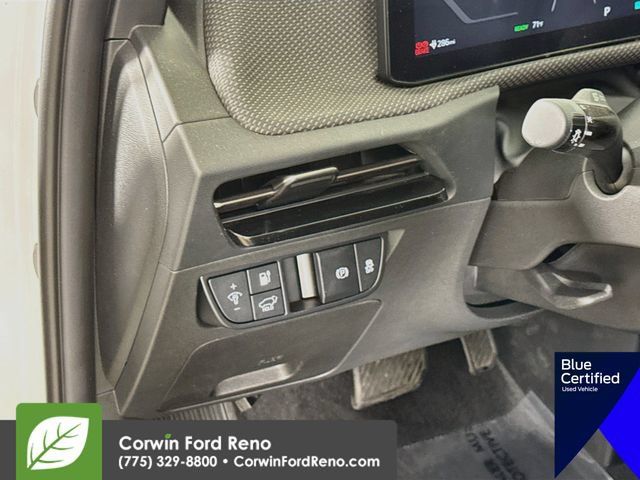 Used 2025 Kia EV6 Wind AWD/4WD image 14