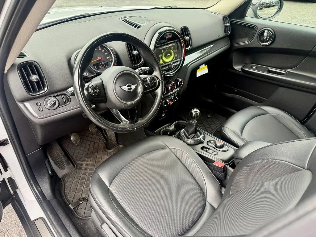 Used 2017 MINI Cooper Countryman ALL4 AWD/4WD image 2
