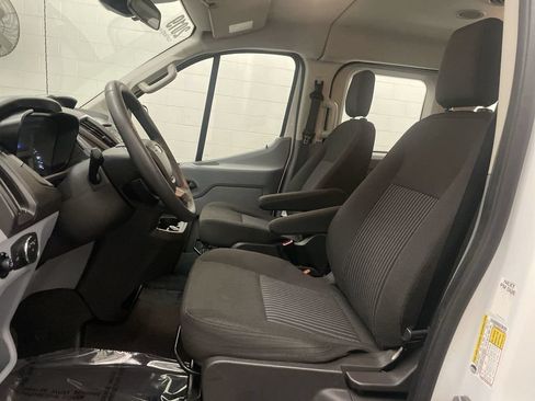 Used 2019 Ford Transit 350 XLT RWD image 11